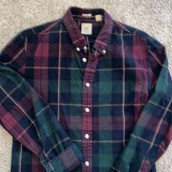 Fitted Button Down - Picture 3 of 7